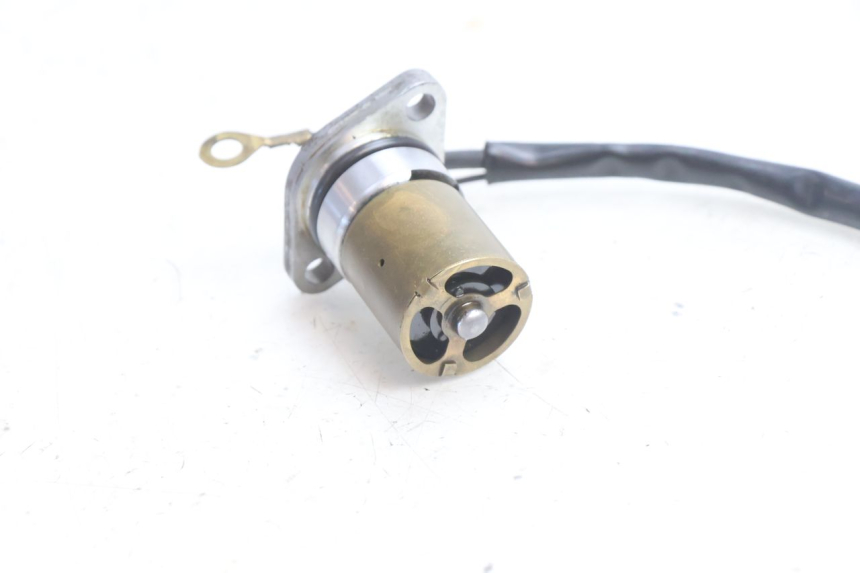 photo de SONDA DE PRESSÃO DE ÓLEO YAMAHA TDM ABS 900 (2002 - 2014) - Outro ângulo de visão
