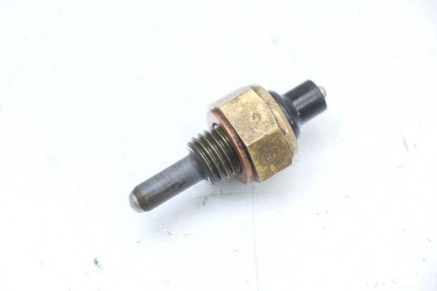 photo de SONDA DE PRESSÃO DE ÓLEO HONDA TRX 300 (1988 - 2000) - Detalhe da peça