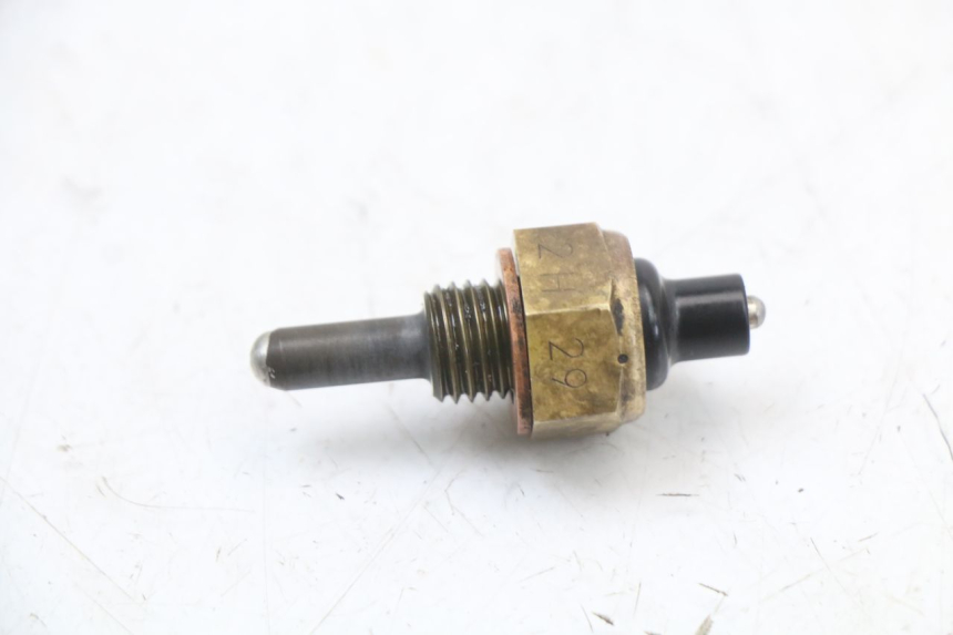 photo de SONDA DE PRESSÃO DE ÓLEO HONDA TRX 300 (1988 - 2000) - Zoom do estado de desgaste