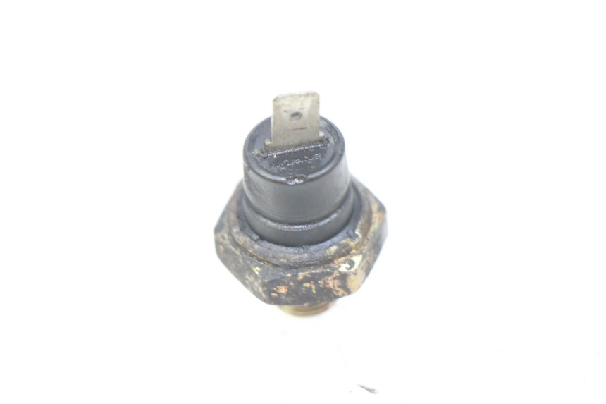 photo de SONDA DE PRESSÃO DE ÓLEO PIAGGIO VESPA LX 125 (2005 - 2010) - Detalhe da peça