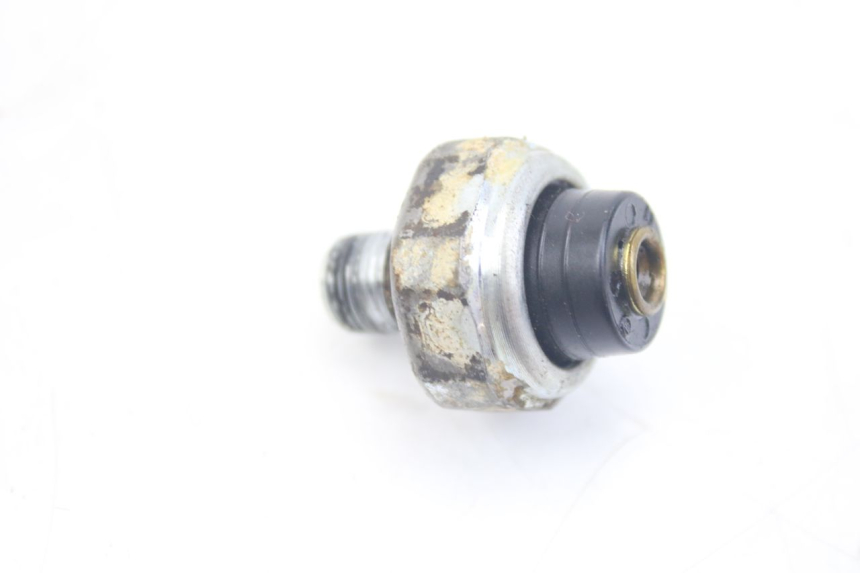 photo de SONDA DE PRESSÃO DE ÓLEO HONDA VFR FI RC46 800 (1998 - 2001) - Zoom do estado de desgaste