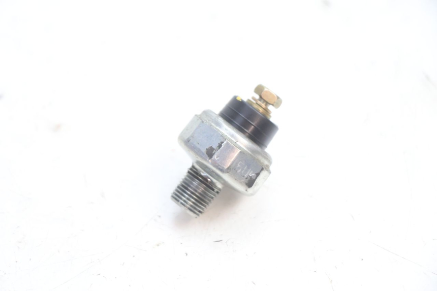 photo de SONDA DE PRESSÃO DE ÓLEO HONDA VFR FI RC46 800 (1998 - 2001) - Detalhe da peça