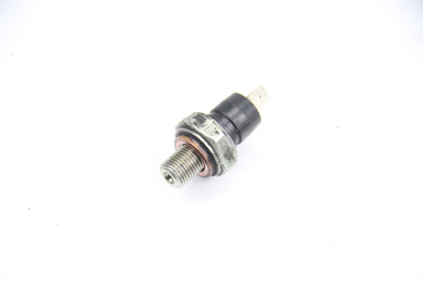 photo de SONDA DE PRESSÃO DE ÓLEO PIAGGIO X9 EVOLUTION 125 (2003 - 2007) - Zoom do estado de desgaste