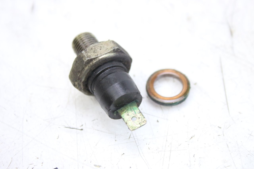 photo de SONDA DE PRESSÃO DE ÓLEO PIAGGIO X9 EVOLUTION 125 (2003 - 2007) - Vista principal