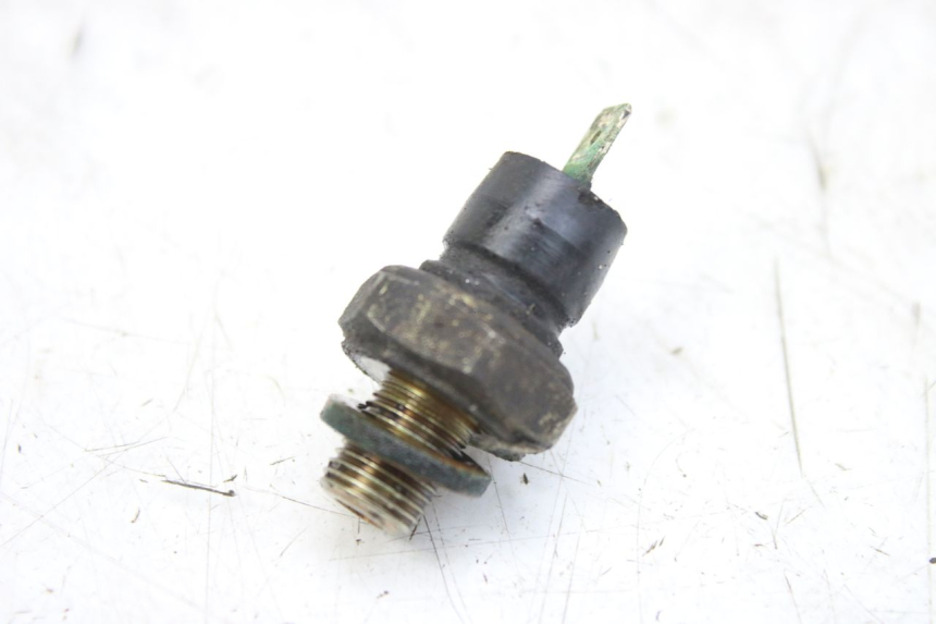 photo de SONDA DE PRESSÃO DE ÓLEO PIAGGIO X9 EVOLUTION 125 (2003 - 2007) - Detalhe da peça
