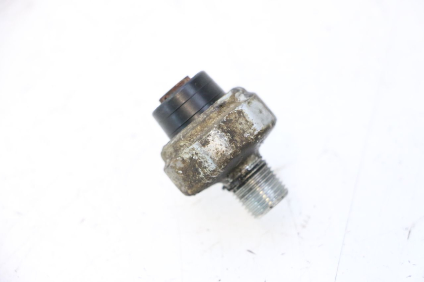 photo de SENSOR DE PRESSÃO DE ÓLEO HONDA XRV AFRICA TWIN 750 (1990 - 1992) - Zoom do estado de desgaste