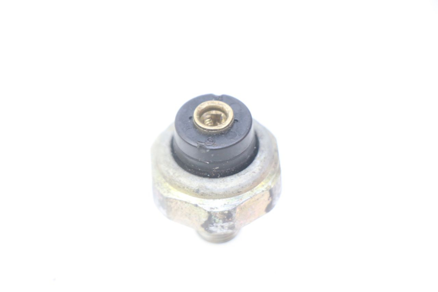 photo de SONDA DE PRESSÃO DE ÓLEO KAWASAKI ZR7 ZR-7 S 750 (1999 - 2004) - Detalhe da peça
