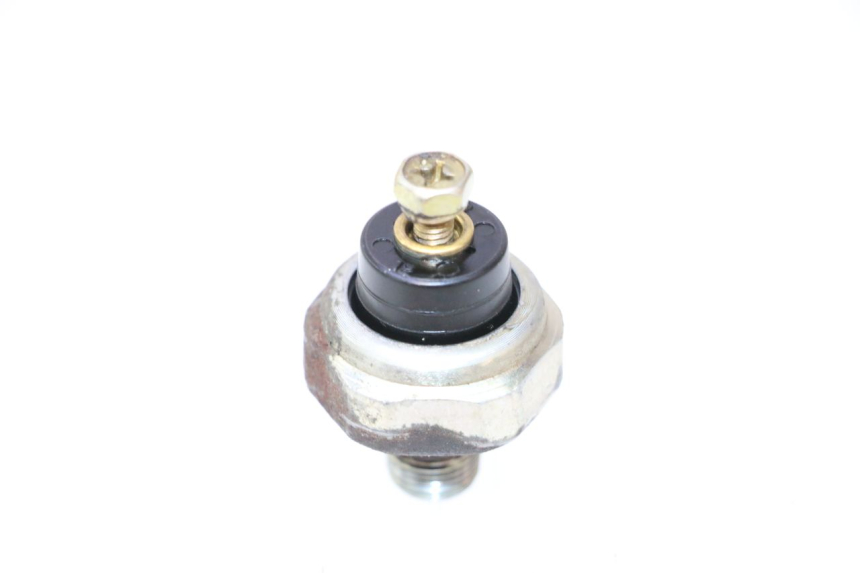 photo de SONDA DE PRESSÃO DE ÓLEO KAWASAKI ZX-6R ZX6R 600 (2000 - 2002) - Detalhe da peça