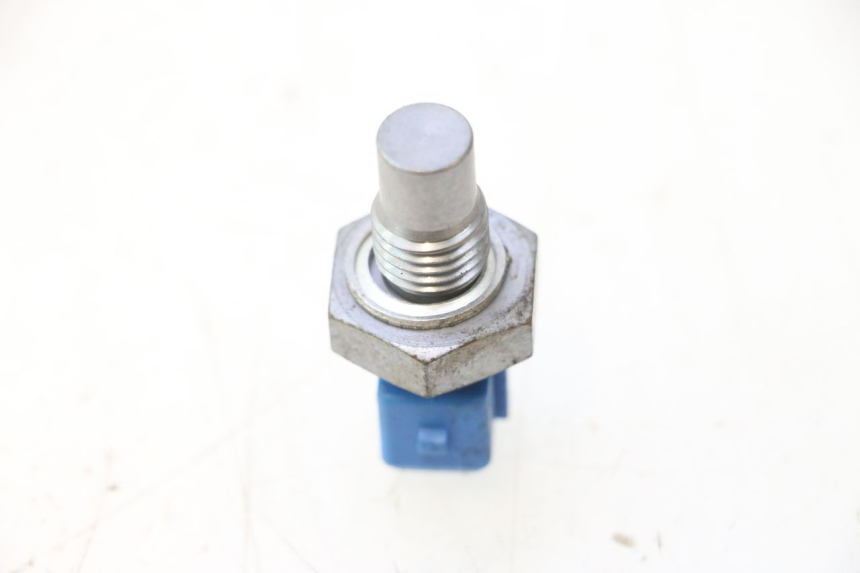 photo de SONDA DE TEMPERATURA DO MOTOR PIAGGIO LIBERTY IGET S 125 (2016 - 2020) - Detalhe da peça