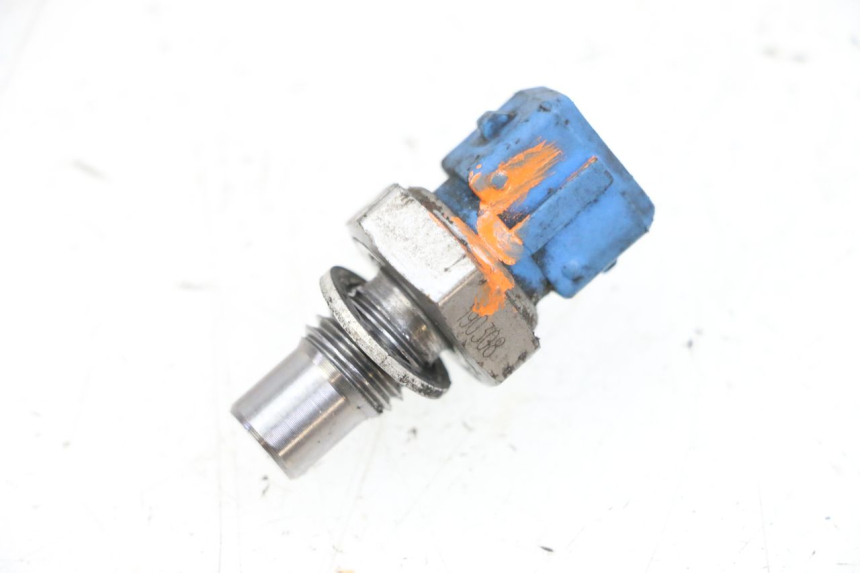 photo de SONDA DE TEMPERATURA DO MOTOR PIAGGIO NEW TYPHOON 50 (2018 - 2021) - Vista principal