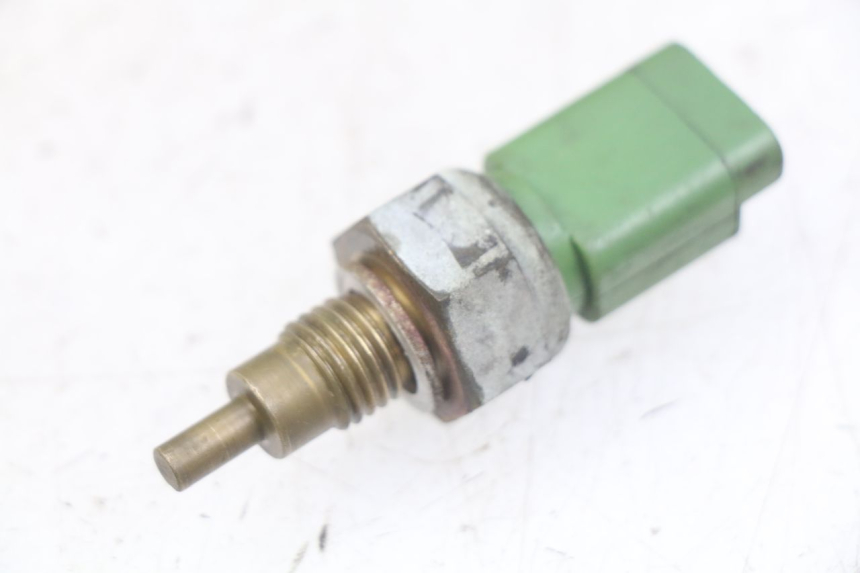 photo de SONDA DE TEMPERATURA DE ÁGUA PIAGGIO BEVERLY 125 (2010 - 2015) - Vista principal