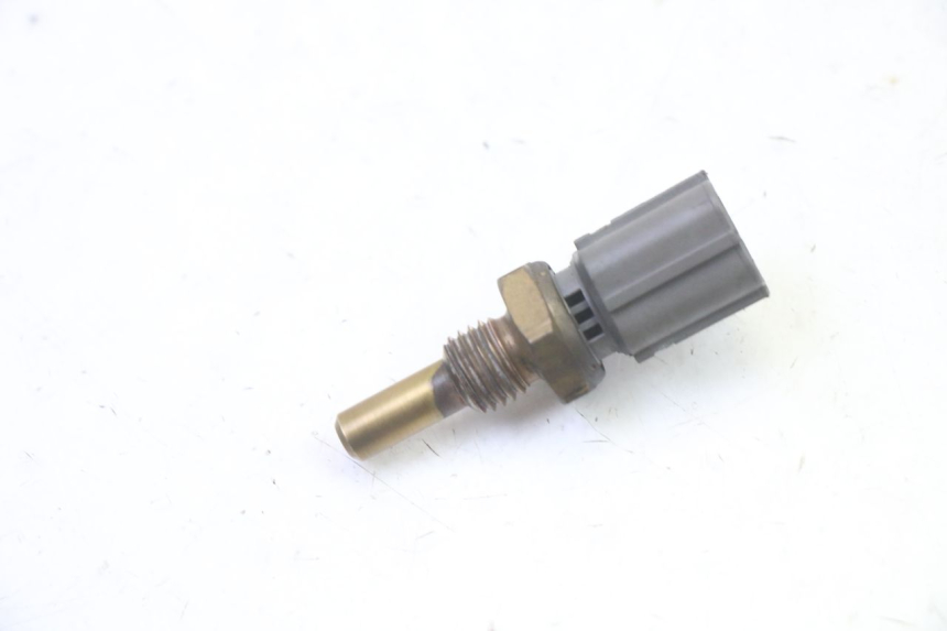 photo de SONDA DE TEMPERATURA DE ÁGUA SUZUKI BURGMAN 125 (2007 - 2014) - Detalhe da peça
