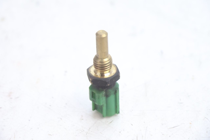 photo de SONDA DE TEMPERATURA DE ÁGUA SUZUKI BURGMAN EXECUTIVE ABS 650 (2006 - 2012) - Outro ângulo de visão