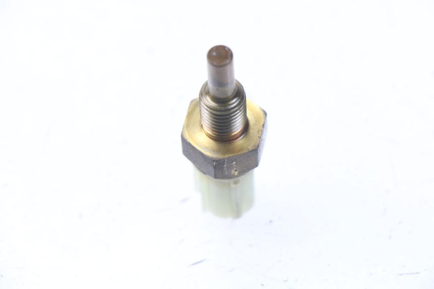 photo de SONDA DE TEMPERATURA DE ÁGUA YAMAHA BW'S BWS 125 (2010 - 2013) - Detalhe da peça