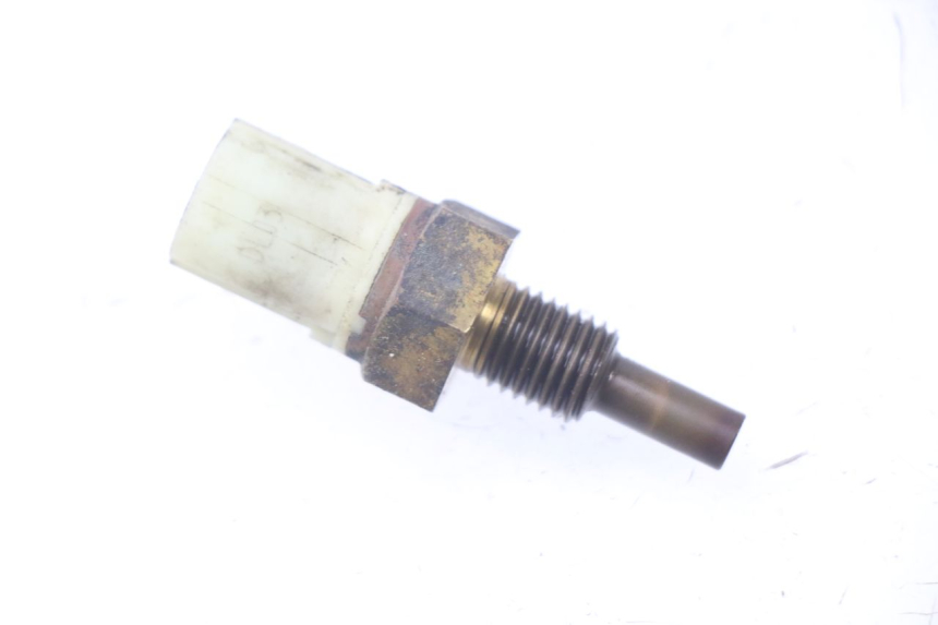 photo de SONDA DE TEMPERATURA DE ÁGUA YAMAHA CYGNUS X INJECTION 125 (2007 - 2013) - Zoom do estado de desgaste