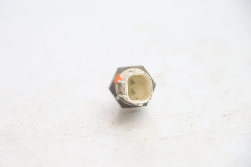 photo de SONDA DE TEMPERATURA DE ÁGUA KAWASAKI ER-6 ER6 N 650 (2005 - 2009) - Outro ângulo de visão