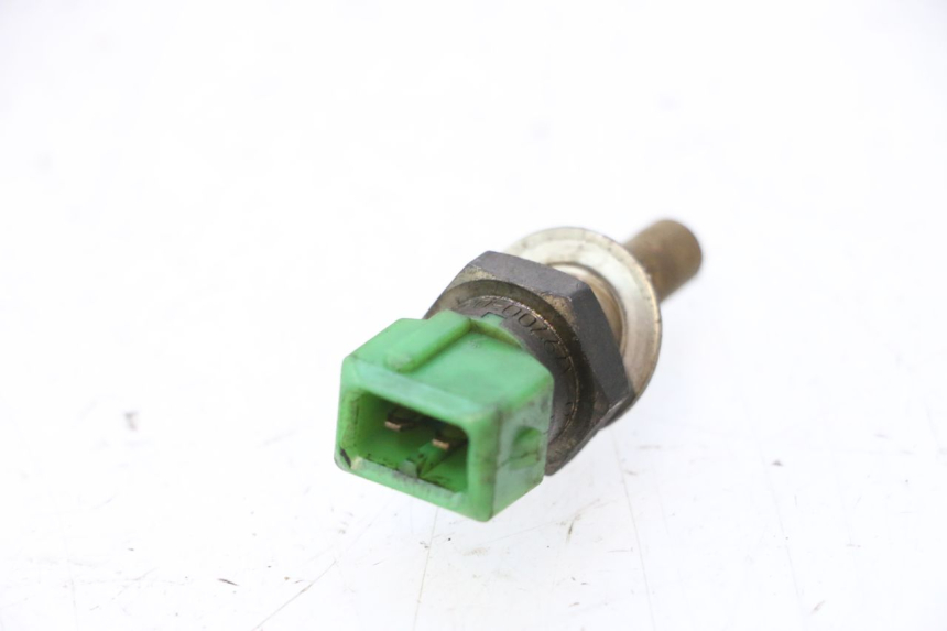 photo de SONDA DE TEMPERATURA DE ÁGUA HONDA FES PANTHEON 2T 125 (1998 - 2002) - Zoom do estado de desgaste