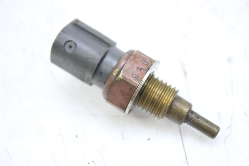 photo de SONDA DE TEMPERATURA DE ÁGUA HONDA FES S-WING SWING ABS 125 (2007 - 2015) - Vista principal