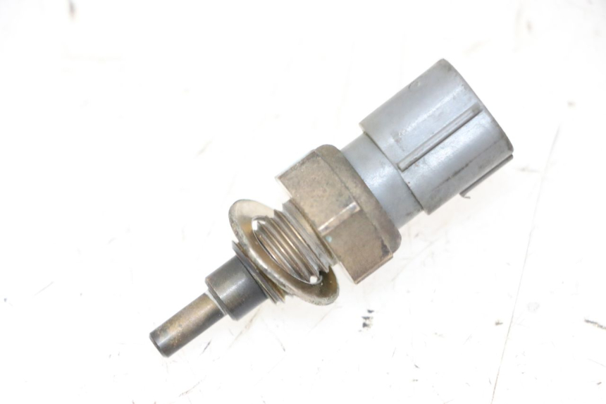 photo de SONDA DE TEMPERATURA DE ÁGUA HONDA FES S-WING SWING ABS 125 (2007 - 2015) - Vista principal