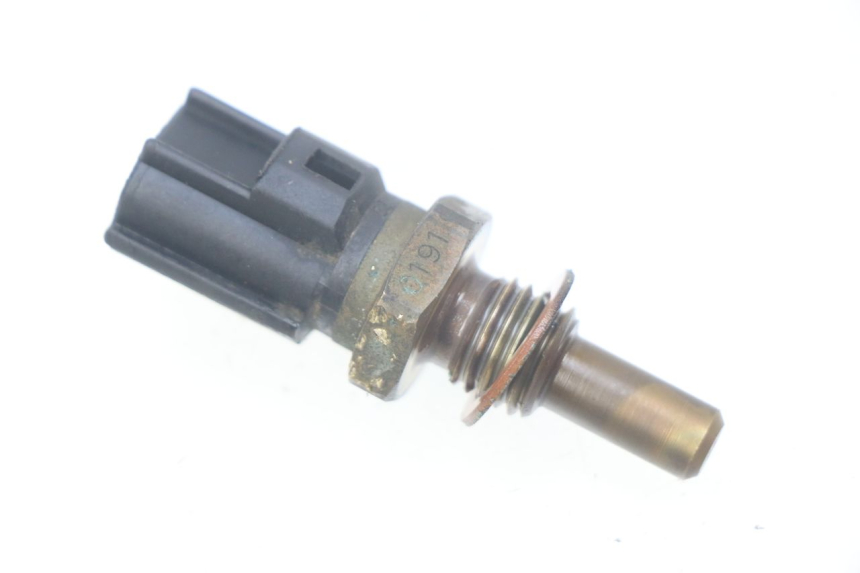 photo de SONDA DE TEMPERATURA DE ÁGUA YAMAHA FJR ABS 1300 (2006 - 2012) - Zoom do estado de desgaste