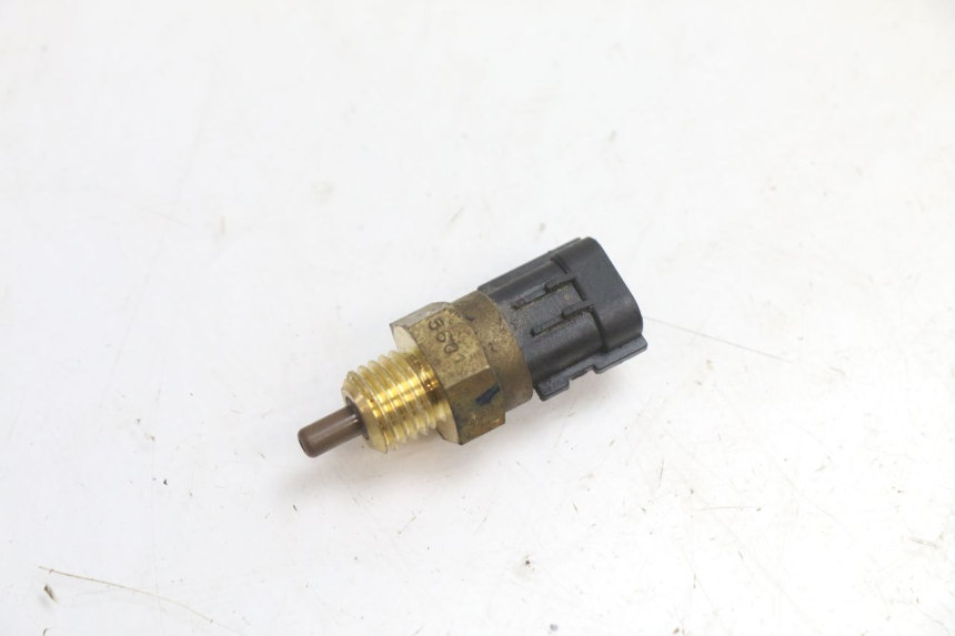 photo de SONDA DE TEMPERATURA DA ÁGUA YAMAHA FJR 1300 (2001 - 2005) - Vista principal