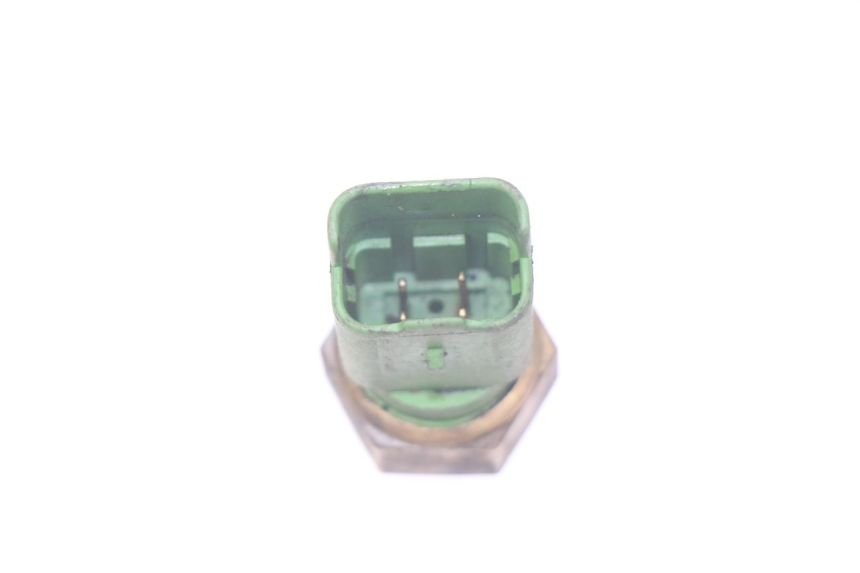 photo de SONDA DE TEMPERATURA DE ÁGUA PEUGEOT GEOPOLIS 400 (2007 - 2013) - Detalhe da peça