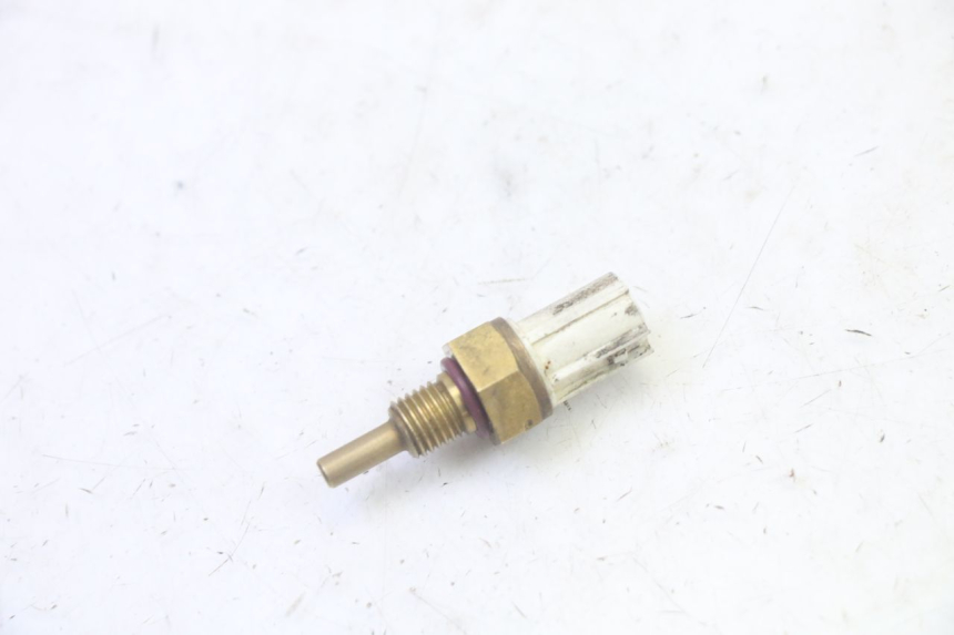 photo de SONDA DE TEMPERATURA DE ÁGUA KAWASAKI KXF KX-F 250 (2017 - 2019) - Zoom do estado de desgaste