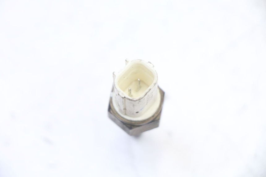 photo de SONDA DE TEMPERATURA DE ÁGUA KYMCO XCITING 500 (2007 - 2010) - Outro ângulo de visão