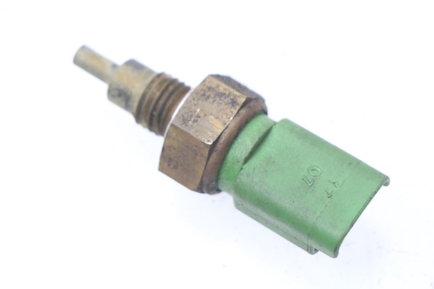 photo de SONDA DE TEMPERATURA DE ÁGUA PIAGGIO MP3 LT 400 (2007 - 2012) - Zoom do estado de desgaste