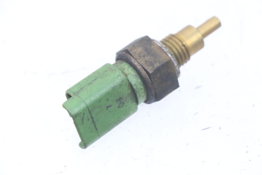 photo de SONDA DE TEMPERATURA DE ÁGUA PIAGGIO MP3 LT 400 (2007 - 2012) - Zoom do estado de desgaste