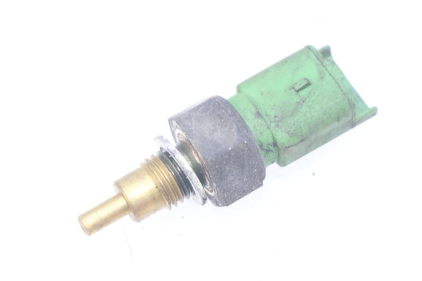 photo de SONDA DE TEMPERATURA DE ÁGUA PIAGGIO MP3 LT 400 (2007 - 2012) - Zoom do estado de desgaste