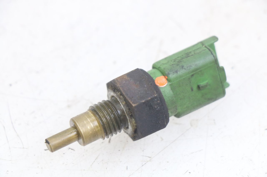 photo de SONDA DE TEMPERATURA DE ÁGUA PIAGGIO MP3 LT 400 (2007 - 2012) - Vista principal