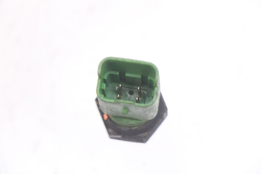 photo de SONDA DE TEMPERATURA DE ÁGUA PIAGGIO MP3 LT 400 (2007 - 2012) - Detalhe da peça