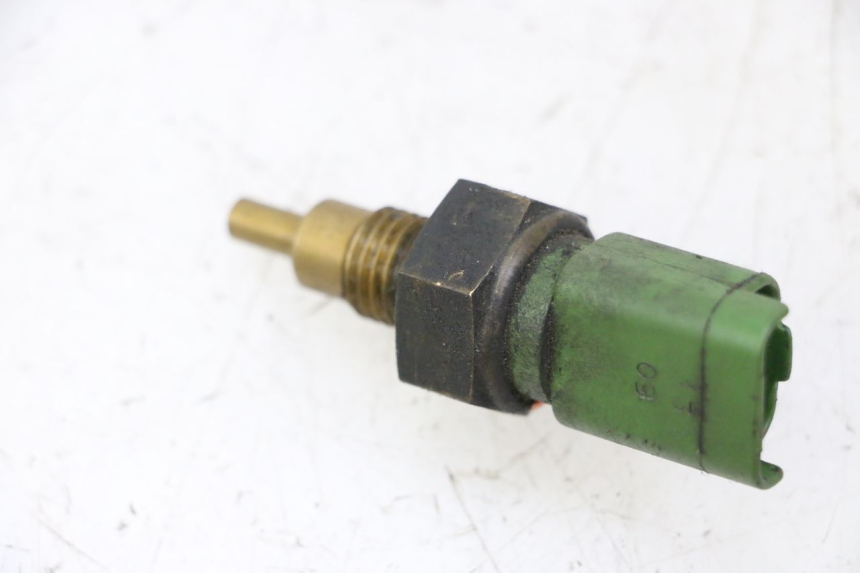 photo de SONDA DE TEMPERATURA DE ÁGUA PIAGGIO MP3 RL 250 (2006 - 2010) - Outro ângulo de visão