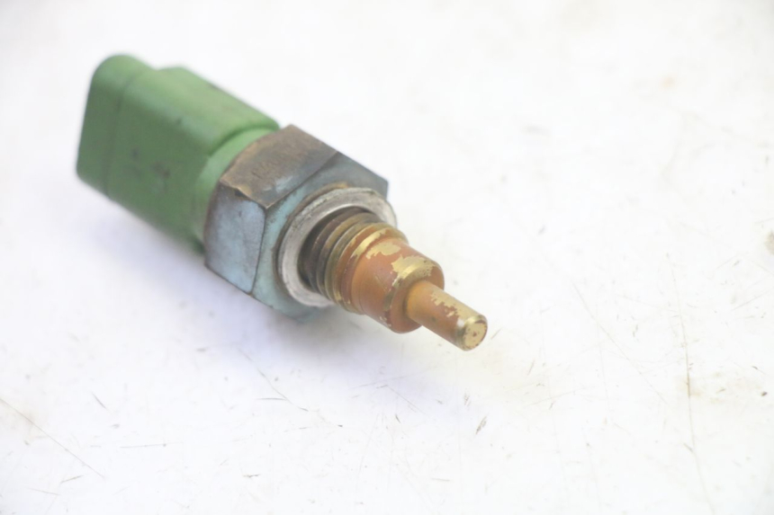 photo de SONDA DE TEMPERATURA DE ÁGUA PIAGGIO MP3 RL 250 (2006 - 2010) - Outro ângulo de visão