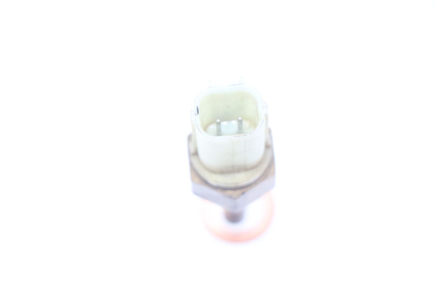 photo de SONDA DE TEMPERATURA DE ÁGUA YAMAHA MT-07 MT07 ABS 700 (2014 - 2017) - Detalhe da peça