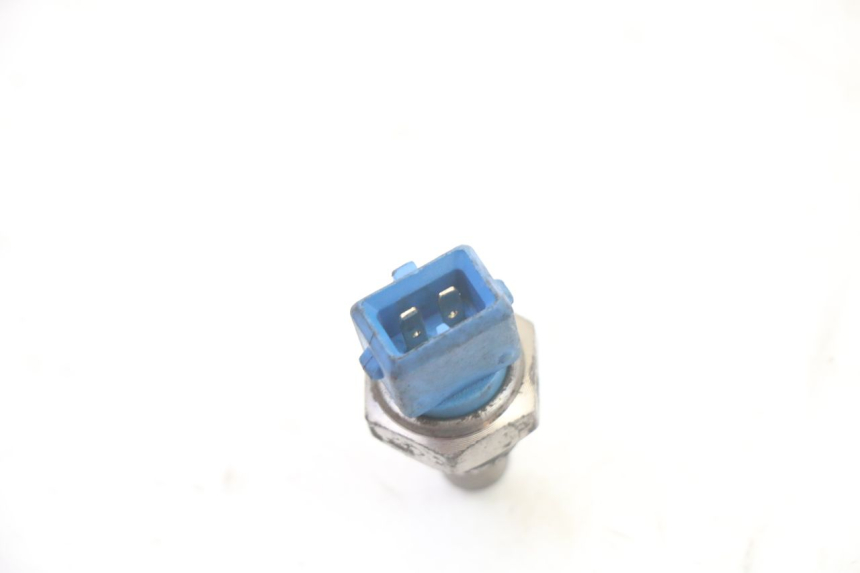 photo de SONDA DE TEMPERATURA DE ÁGUA PIAGGIO NEW TYPHOON 50 (2018 - 2021) - Zoom do estado de desgaste