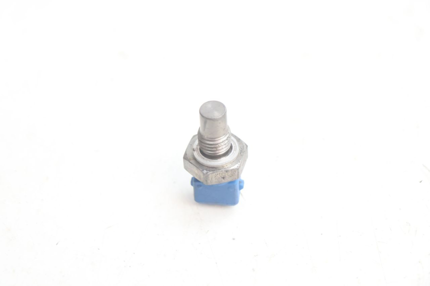 photo de SONDA DE TEMPERATURA DE ÁGUA PIAGGIO NEW TYPHOON 50 (2018 - 2021) - Zoom do estado de desgaste