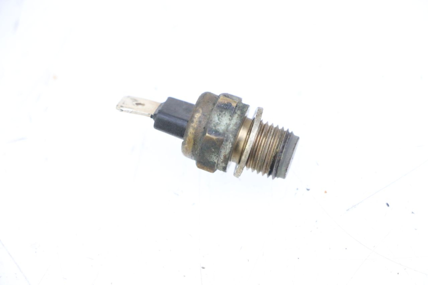 photo de SONDA DE TEMPERATURA DE ÁGUA PIAGGIO MP3 125 (2006 - 2014) - Detalhe da peça