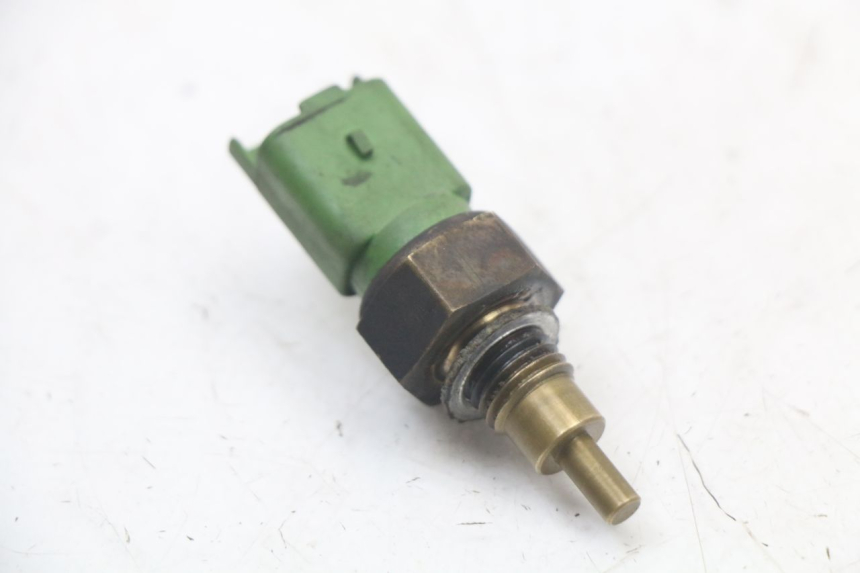 photo de SONDA DE TEMPERATURA DE ÁGUA PIAGGIO MP3 LT 400 (2007 - 2012) - Zoom do estado de desgaste