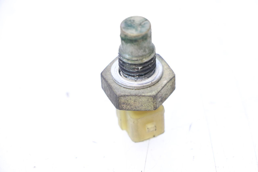 photo de SONDA DE TEMPERATURA DE ÁGUA PEUGEOT SATELIS COMPRESSOR K15 125 (2006 - 2009) - Detalhe da peça
