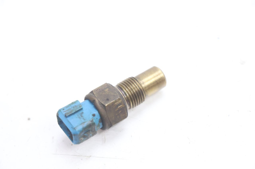photo de SONDA DE TEMPERATURA DE ÁGUA PEUGEOT SPEEDFIGHT LC 50 (1996 - 2002) - Detalhe da peça