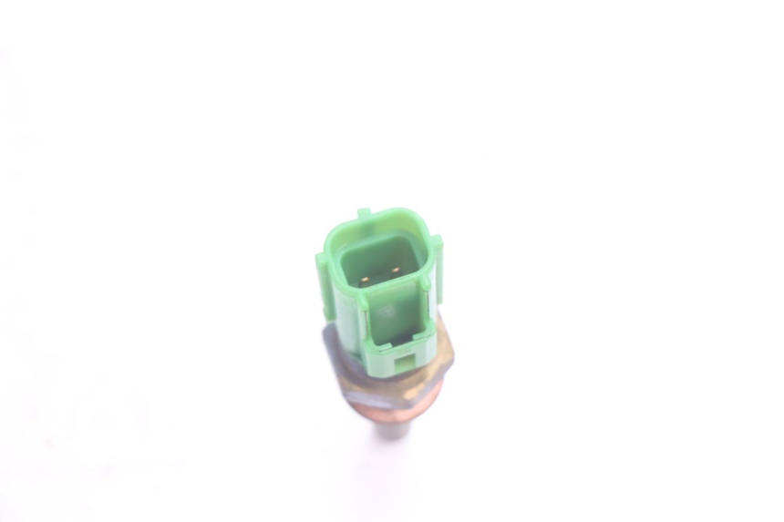 photo de SONDA DE TEMPERATURA DE ÁGUA CAN-AM SPYDER RS 1000 (2008 - 2012) - Zoom do estado de desgaste