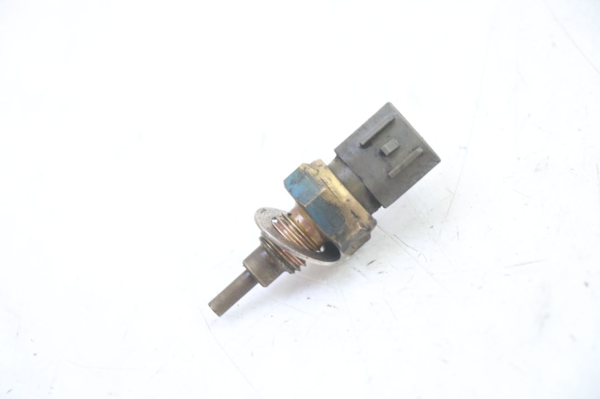 photo de SONDA DE TEMPERATURA DE ÁGUA HONDA ST PAN EUROPEAN 1300 (2002 - 2013) - Zoom do estado de desgaste