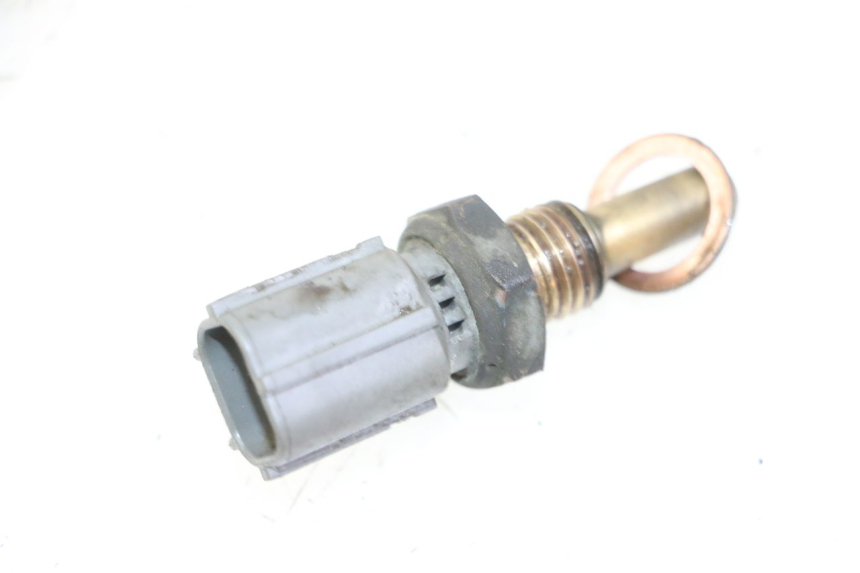 photo de SONDA DE TEMPERATURA DE ÁGUA SUZUKI BURGMAN 125 (2007 - 2014) - Zoom do estado de desgaste