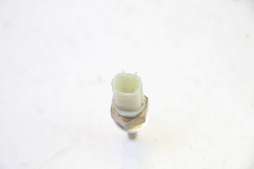 photo de SONDA DE TEMPERATURA DE ÁGUA YAMAHA TRICITY 300 (2020 - 2024) - Outro ângulo de visão
