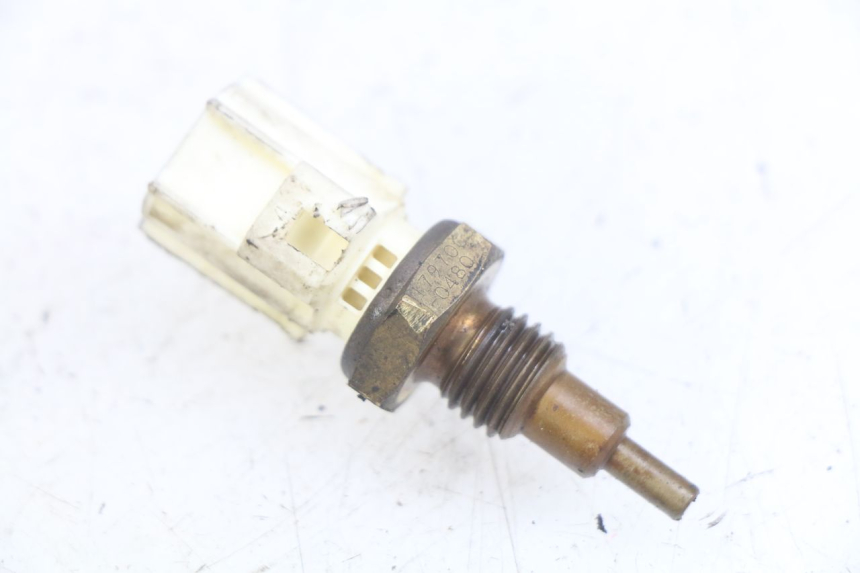 photo de SONDA DE TEMPERATURA DE ÁGUA YAMAHA XMAX X-MAX 125 (2006 - 2009) - Vista principal