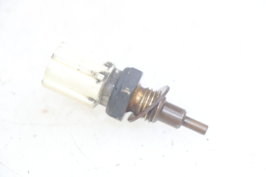 photo de SONDA DE TEMPERATURA DE ÁGUA YAMAHA XMAX X-MAX 125 (2006 - 2009) - Vista principal