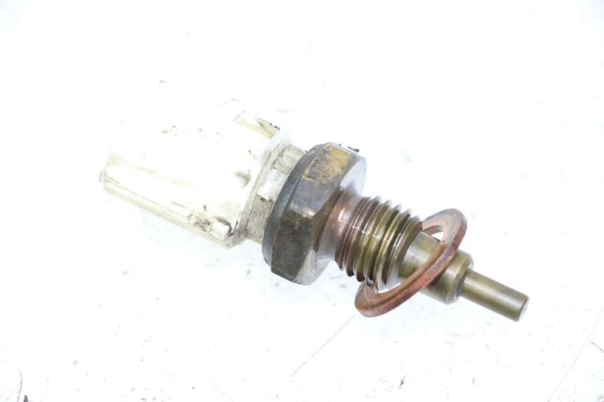 photo de SONDA DE TEMPERATURA DE ÁGUA YAMAHA XMAX X-MAX 125 (2006 - 2009) - Vista principal