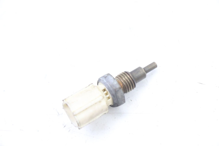 photo de SONDA DE TEMPERATURA DE ÁGUA YAMAHA XMAX X-MAX 125 (2006 - 2009) - Detalhe da peça